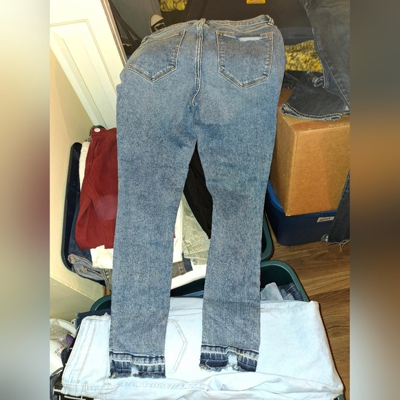 BRAND NEW! NEVER WORN, BOUGHT AT J.C.PENNY.. ARIZONA BRAND SZ.7 - Picture 4 of 5